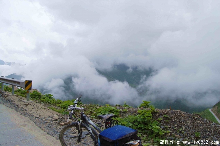 2007年暑假巴朗山,塔公,新都桥,折多山以及西昌照片 250.jpg
