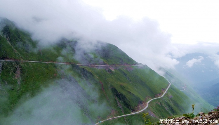 2007年暑假巴朗山,塔公,新都桥,折多山以及西昌照片 274.jpg