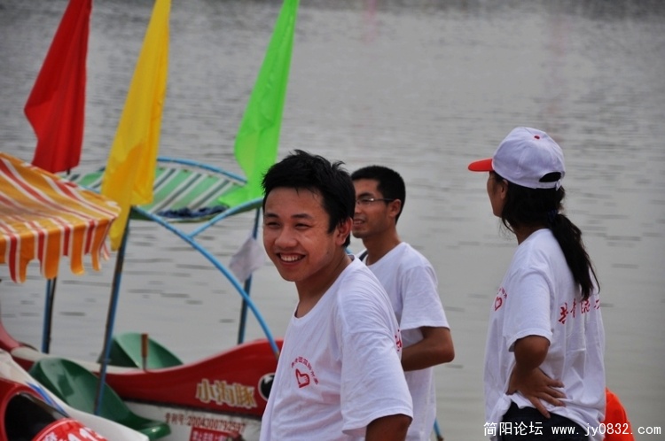个人 (8).jpg