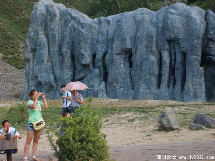 怪异建筑.jpg