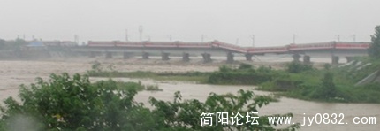 铁路桥2.jpg