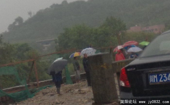 201008215698.jpg