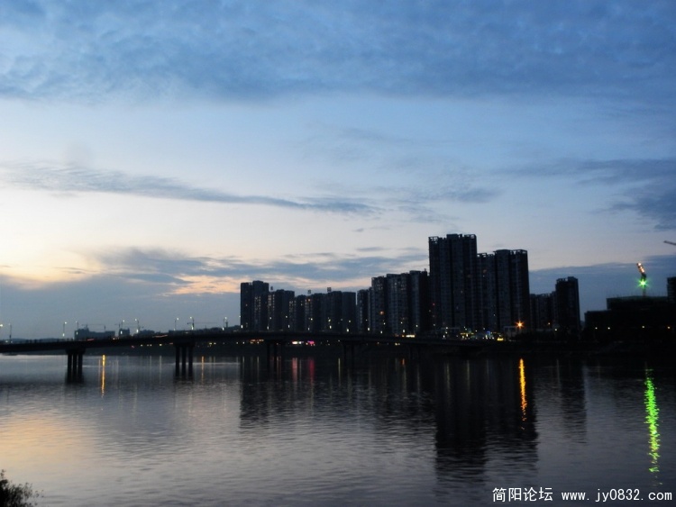 华灯初上1.jpg