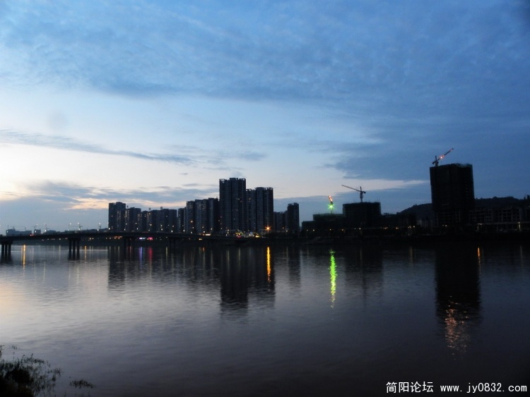 华灯初上2.jpg