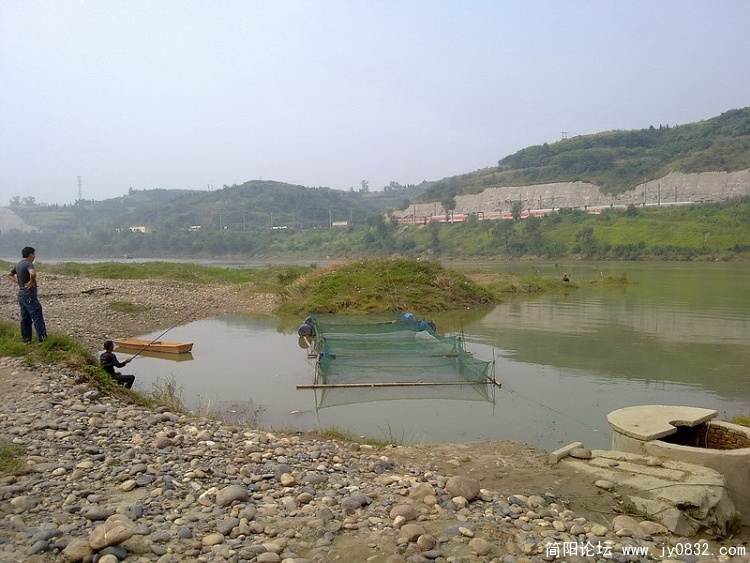 20100903374_调整大小.jpg