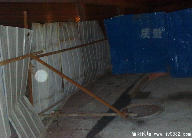 201009105868.jpg