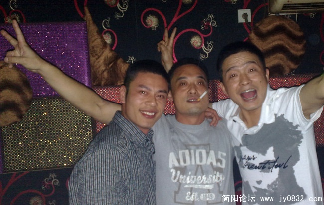 201009105888.jpg