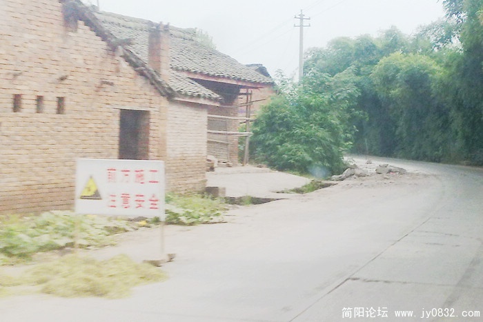 201009165988.jpg