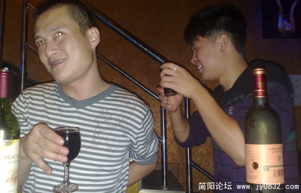 201010036410.jpg