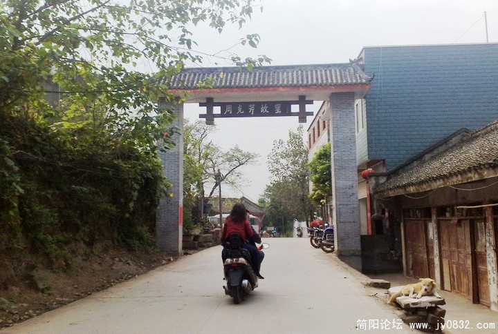 201010166698.jpg