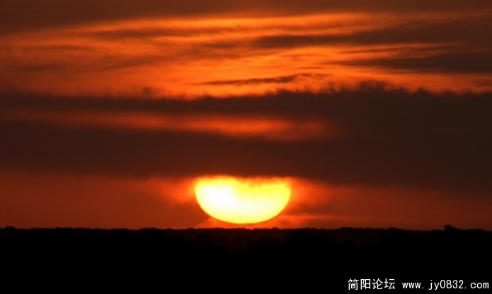 夕阳.jpg