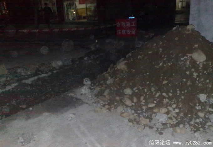 201011137456.jpg