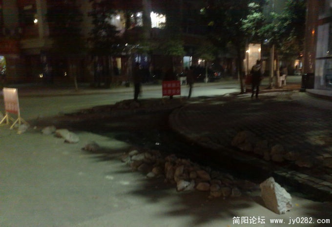 201011137461.jpg