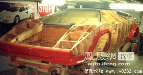 兰博基尼.jpg