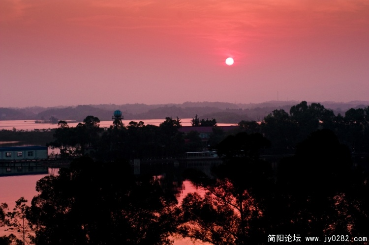 0381三岔湖日落(1).jpg