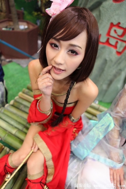 1342985_4000x7000_0.jpg