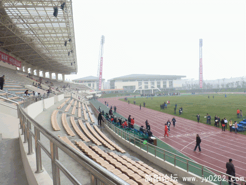 P1030583_conew1.gif