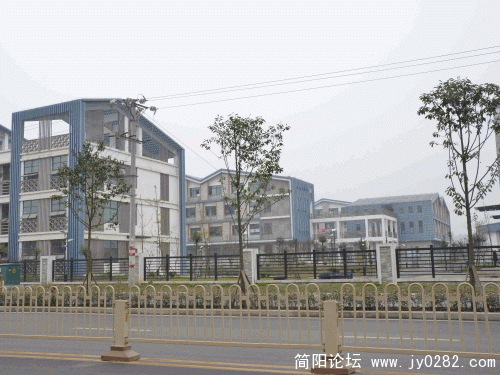 P1030712_conew1.gif