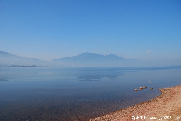 邛海