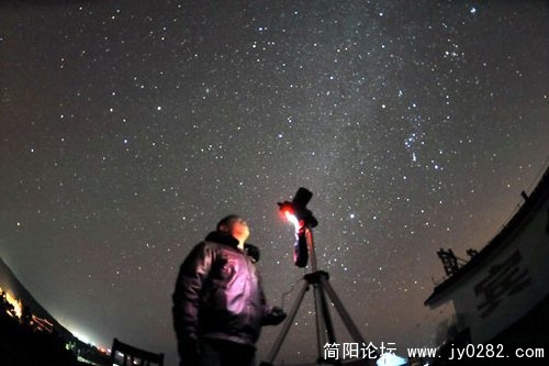 2009年双子座流星雨.jpg