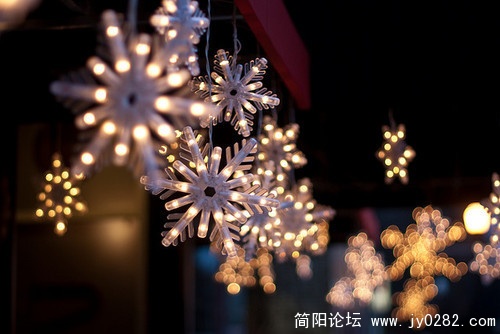 83d967d2a43a60759b5027c0.jpg