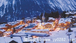 平丘克与包下的滑雪胜地库尔舍韦勒.jpg