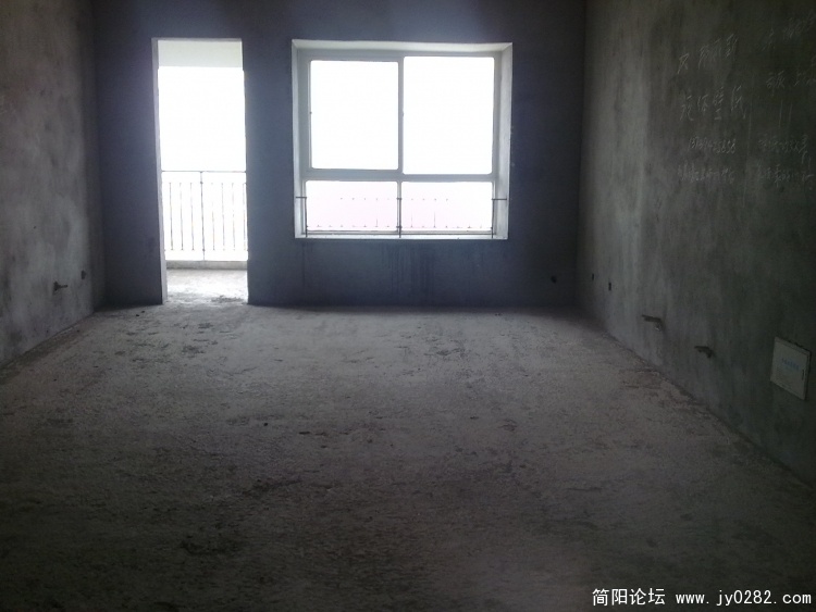 这个客厅门看到纠眉纠眼的