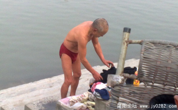 201012268326.jpg