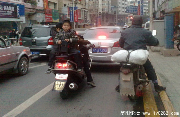 201012318366.jpg