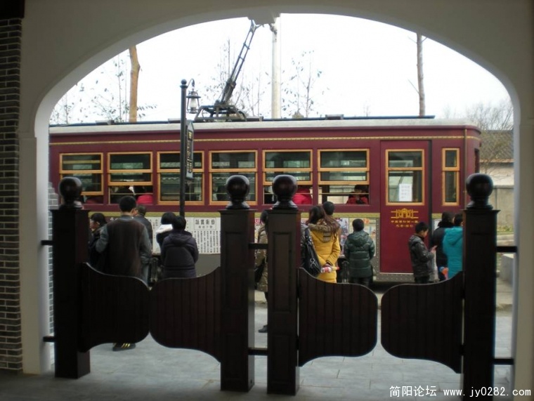 劉氏莊園外的小火車