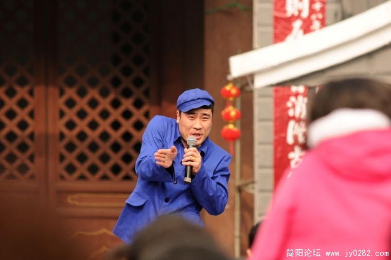 诙谐的小品