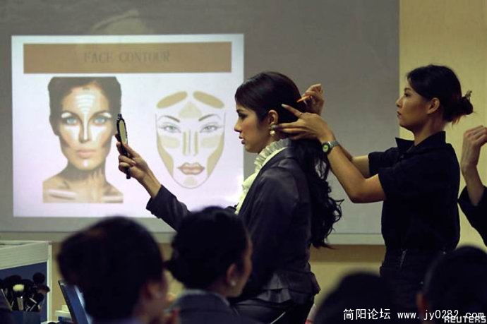 化妆课程培训.jpg