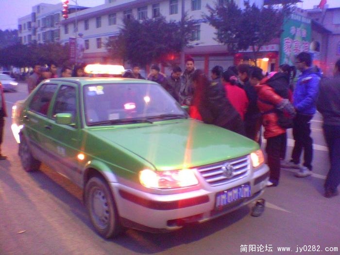 IMG0205A.jpg