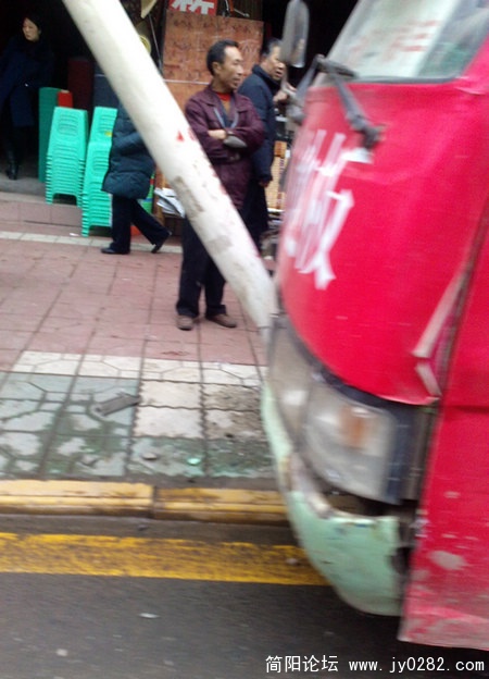 201102218789.jpg
