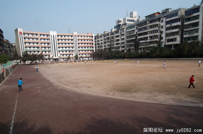 QRJ 055.jpg