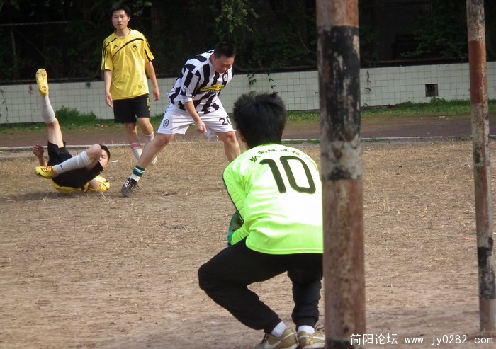 QRJ 080.jpg