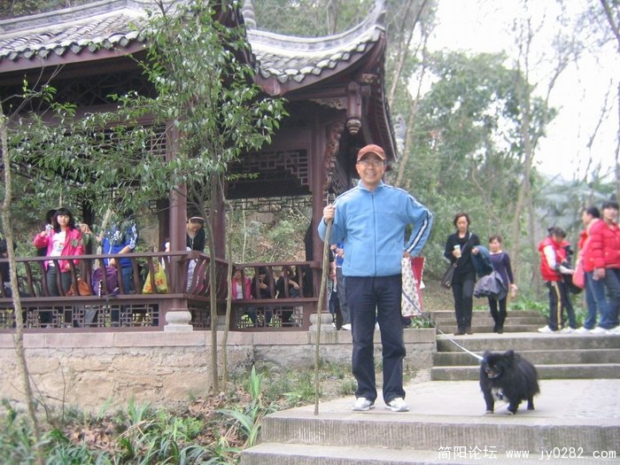 街子登山照片2011.3 079.jpg
