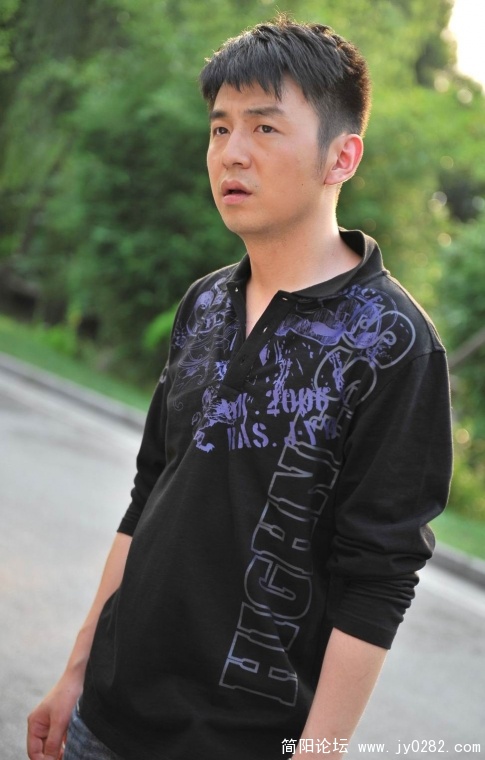 dbde8a25bbf7132d35a80f57.jpg