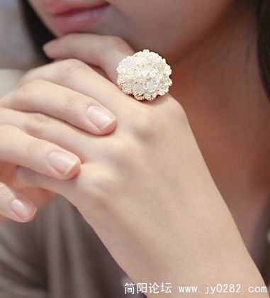 是手美，还是戒指美11.jpg