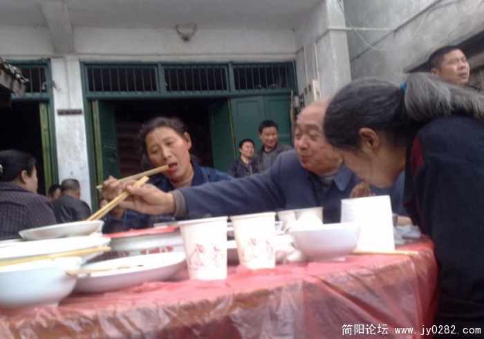 201104129561.jpg