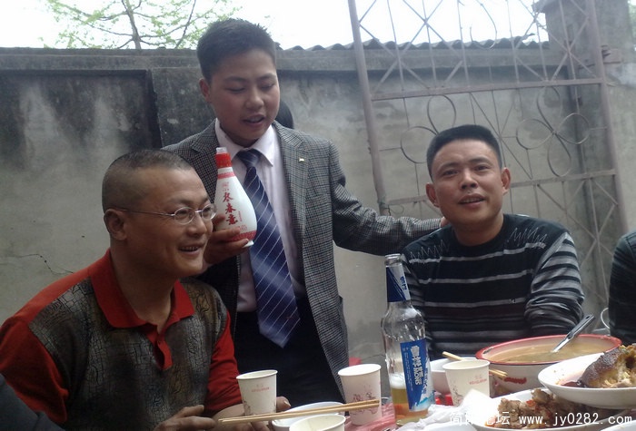 201104129563.jpg