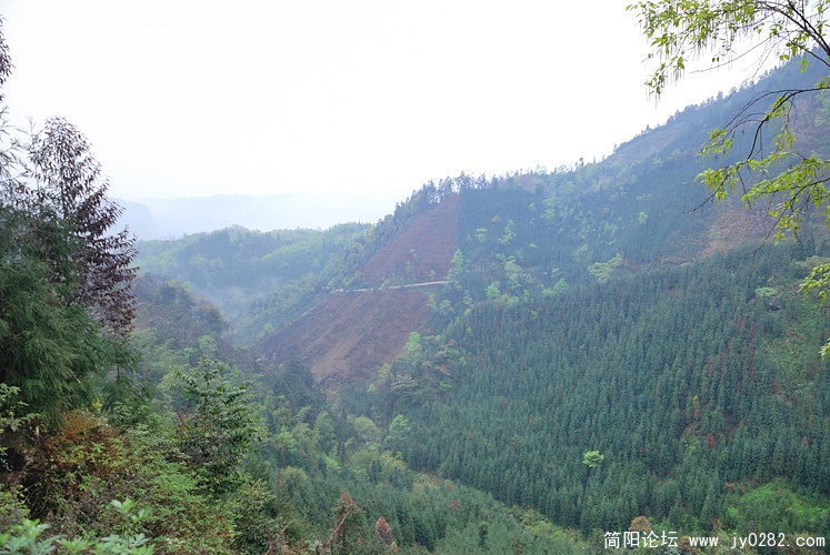 翻过了一座座山.jpg