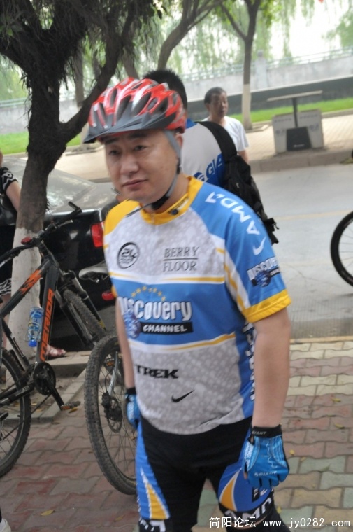 conew_jyk_2619_conew1.jpg