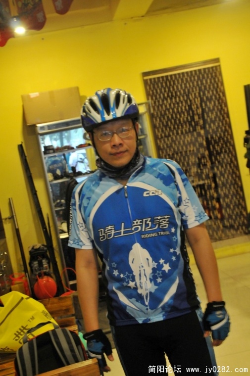 conew_jyk_2620_conew1.jpg