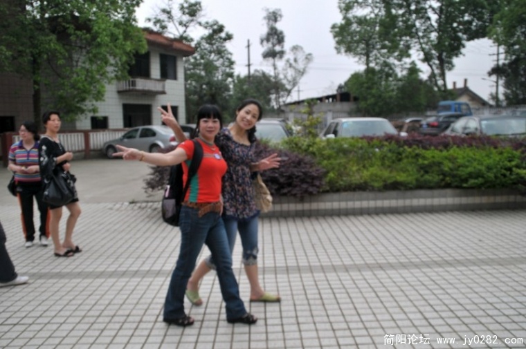conew_jyk_2797_conew1.jpg