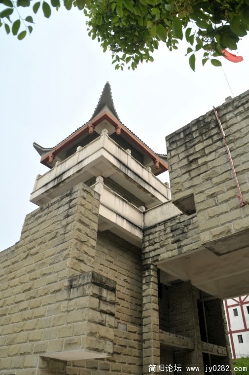 conew_jyk_3077_conew1.jpg