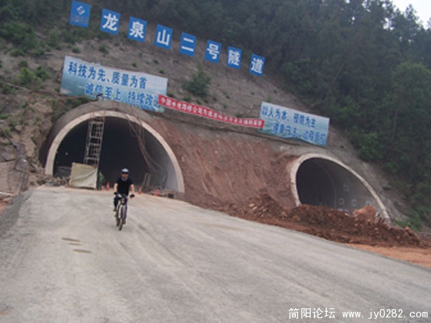 100_8263副本.jpg