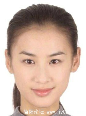 黄圣依.jpg