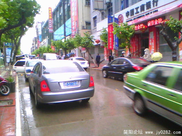 20110521A001.jpg