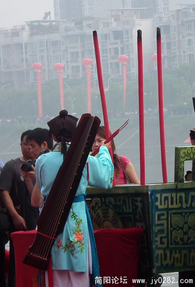 QRJ 347.jpg